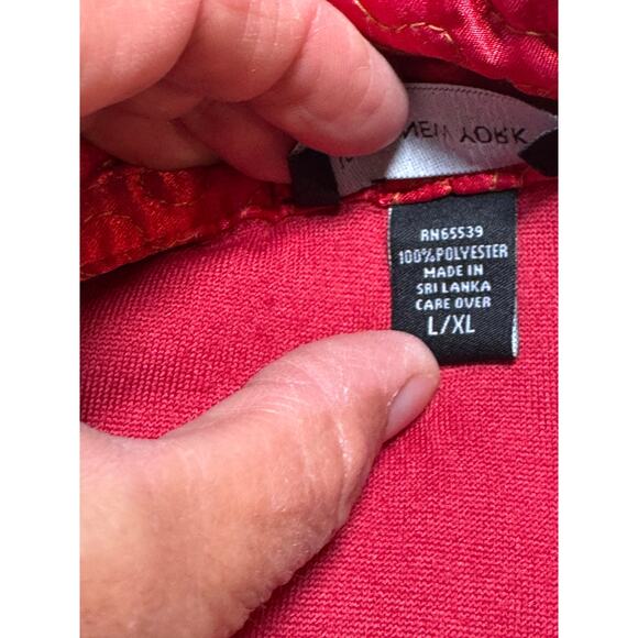 JONES NY Women's Tie waist, Royal Red Velvet WOMEN'S BATHROBE, SIZE L/XL - Picture 12 of 16